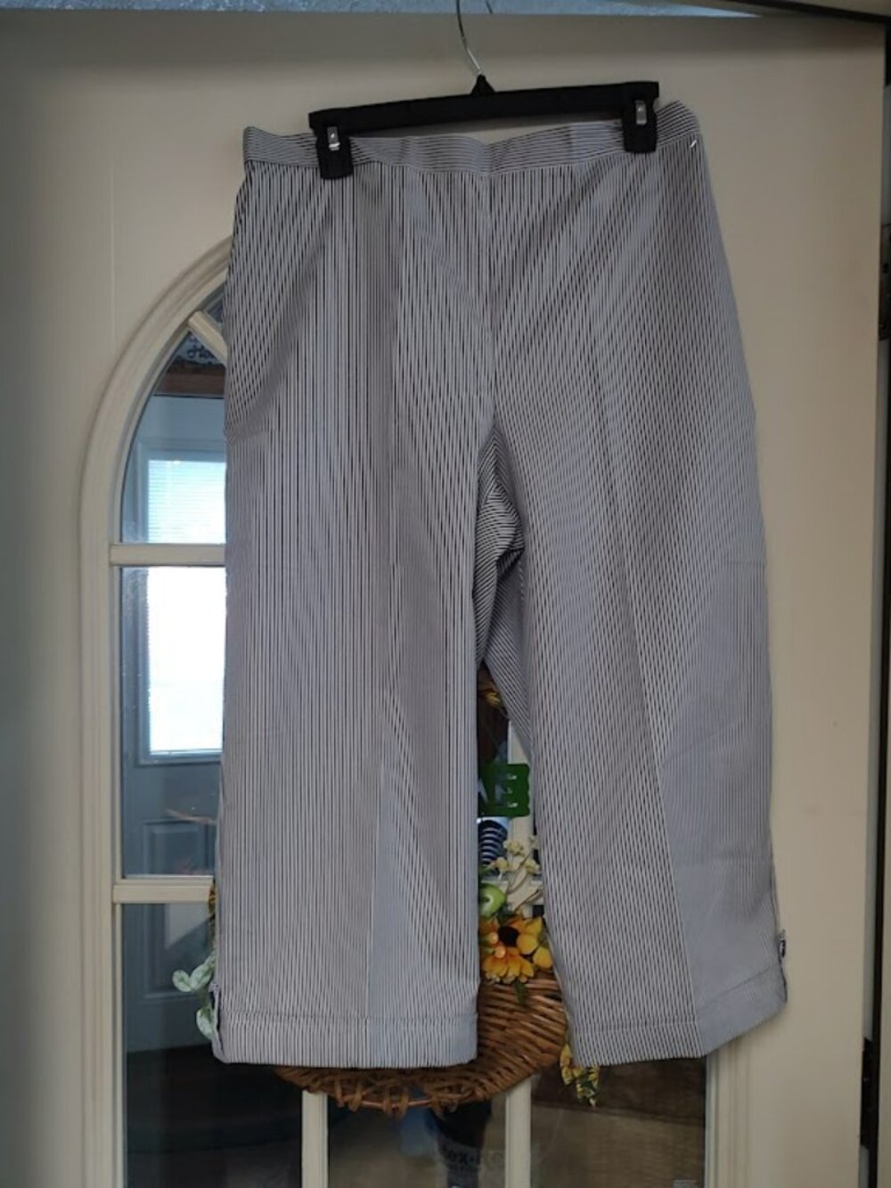 New Alfred Dunner St Augustine Chambray Blue Striped Capri Pants Size Women's 14